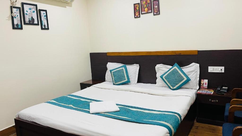 Hotel Vinayak Siliguri Exterior photo