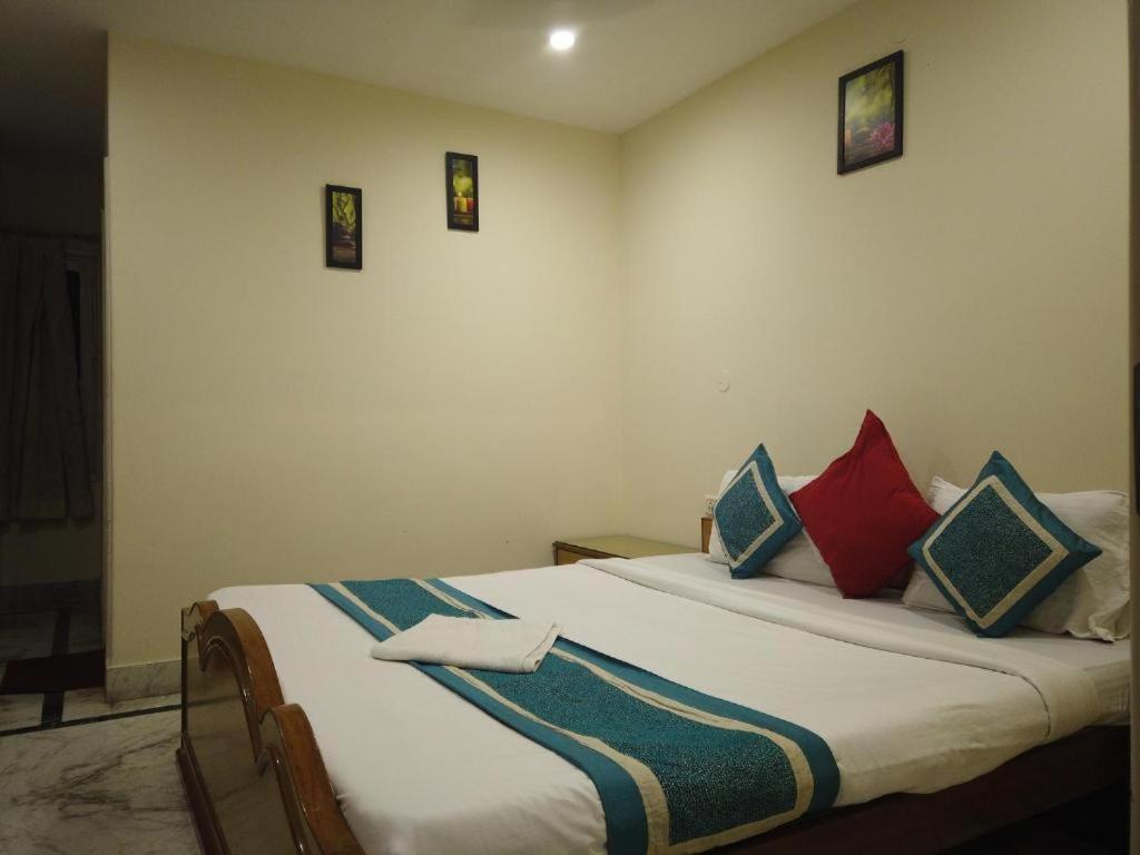 Hotel Vinayak Siliguri Exterior photo