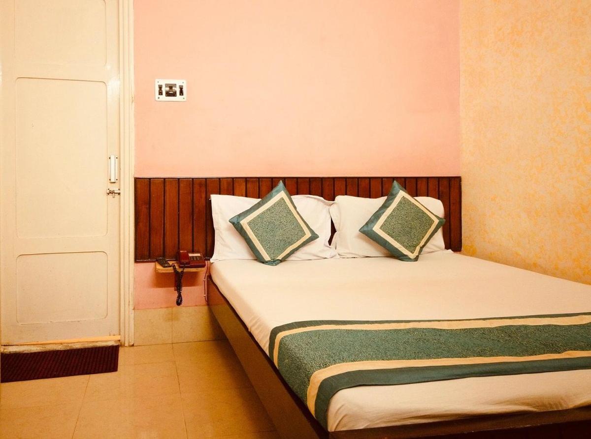 Hotel Vinayak Siliguri Exterior photo