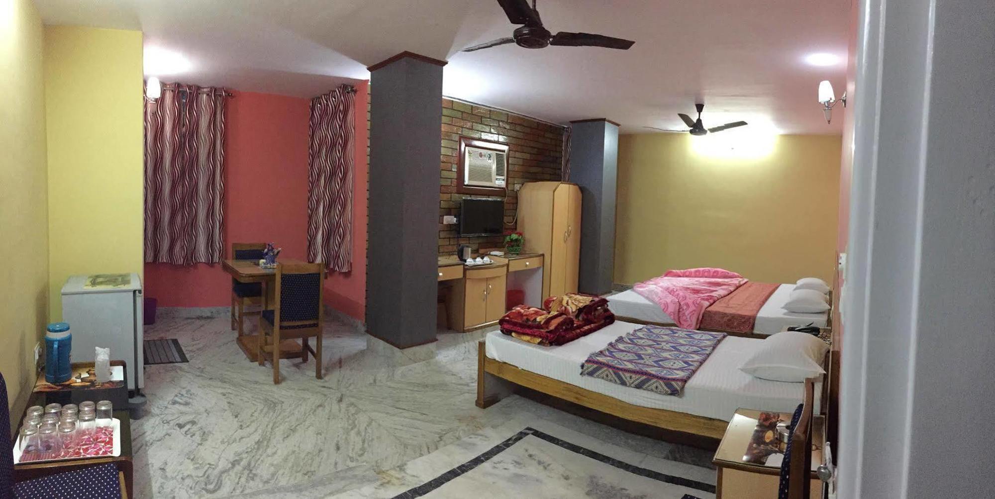 Hotel Vinayak Siliguri Exterior photo
